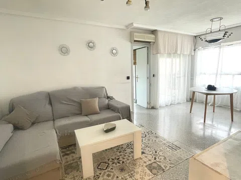 Flat / apartment in Calle Hermanos Machado, 9, Babel, Alicante / Alacant