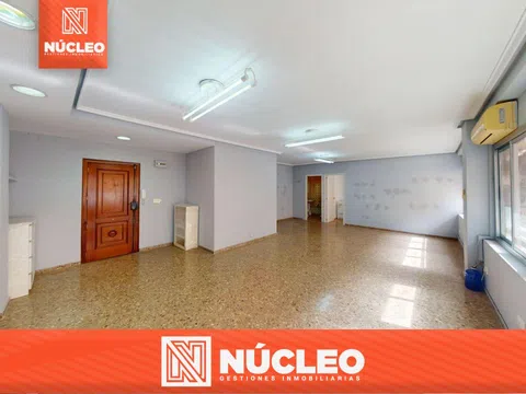 Flat / apartment in Calle Carlet, 3, Benalúa, Alicante / Alacant