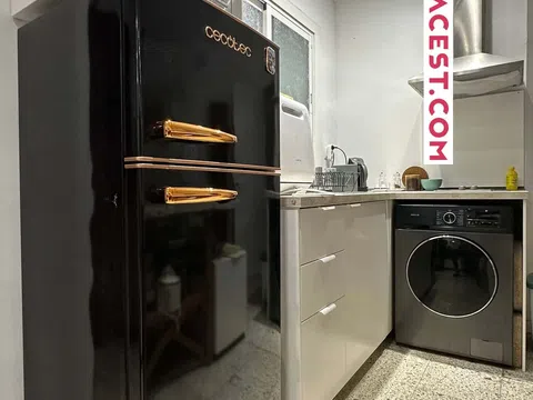 Flat / apartment in Calle de Rocafort, 14, Sant Antoni, Barcelona