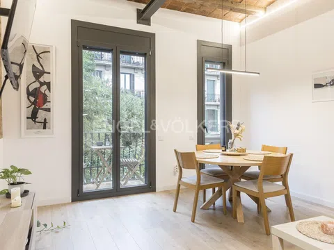 Flat / apartment in La Nova Esquerra de l'Eixample, Barcelona