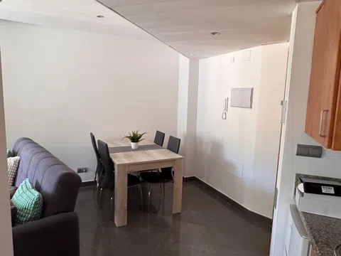 Studio in Plaza de la Universitat, 11, La Dreta de l'Eixample, Barcelona