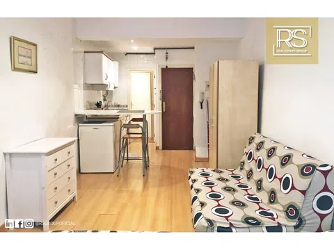 Flat / apartment in Calle del Planeta, Vila de Gràcia, Barcelona