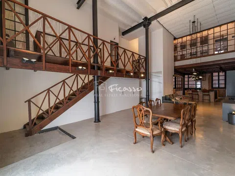 Duplex in Calle de Martí, Vila de Gràcia, Barcelona