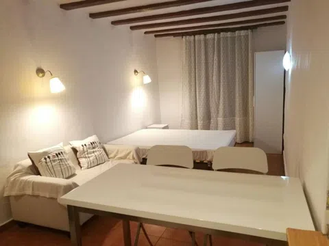 Studio in Calle de Santa Eugènia, Vila de Gràcia, Barcelona