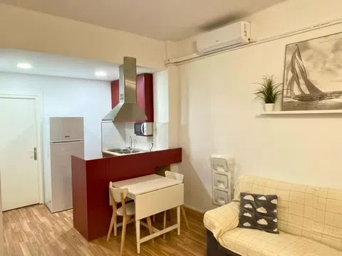 Flat / apartment in Calle de Santa Rosalia, La Teixonera, Barcelona