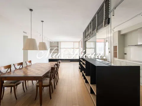 Flat / apartment in Calle de Trias i Giró, Pedralbes, Barcelona