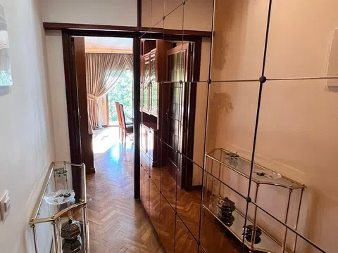 Flat / apartment in Calle del Doctor Pi i Molist, 89, Can Peguera - El Turó de la Peira, Barcelona
