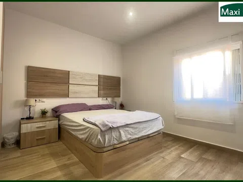 Flat / apartment in Calle d'Almansa, Verdun, Barcelona