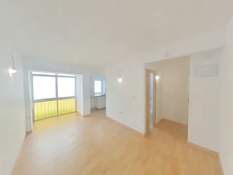 Flat / apartment in Verdun, Barcelona