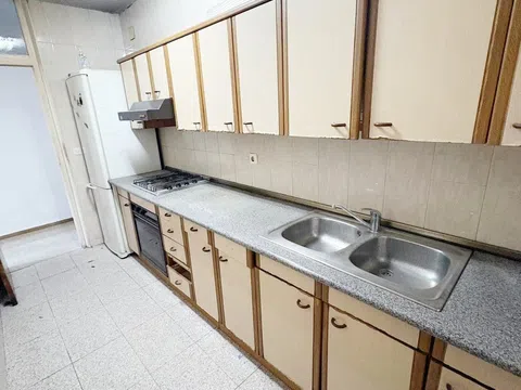 Flat / apartment in Gran Via de les Corts Catalanes, Provençals del Poblenou, Barcelona