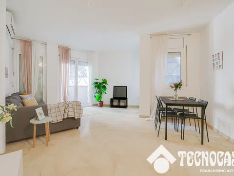 Flat / apartment in Sants - Badal, Barcelona