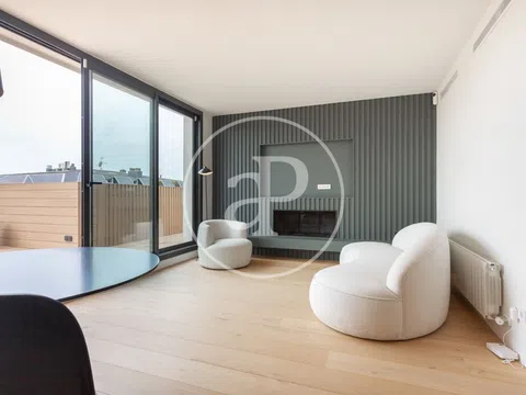 Flat / apartment in Calle de la Reina Victòria, Sant Gervasi - Galvany, Barcelona