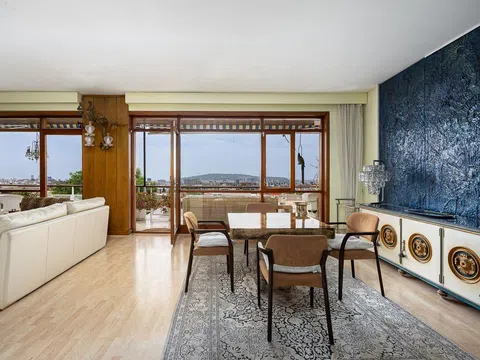 Flat / apartment in Paseo de la Bonanova, Les Tres Torres, Barcelona