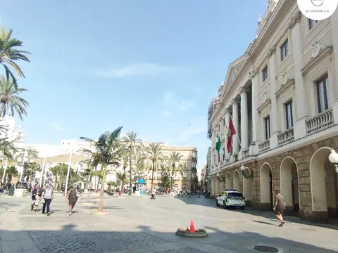 Flat / apartment in Centro Histórico - Plaza España, Cádiz