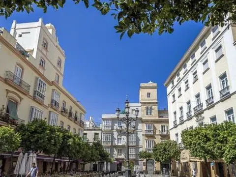 Studio in Plaza San Francisco Nn, Centro Histórico - Plaza España, Cádiz
