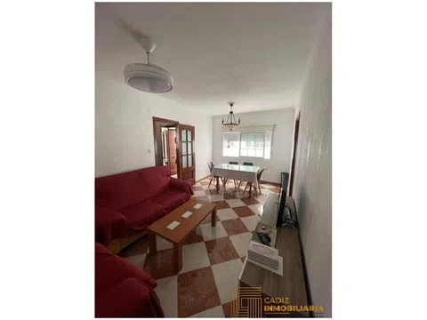 Flat / apartment in Calle Diego Arias, La Caleta - La Viña, Cádiz