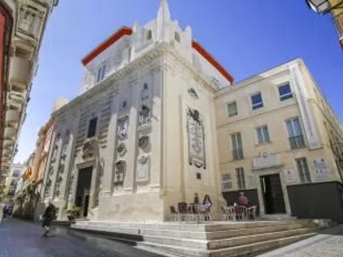 Flat / apartment in Calle San José, 36, Centro Histórico - Plaza España, Cádiz