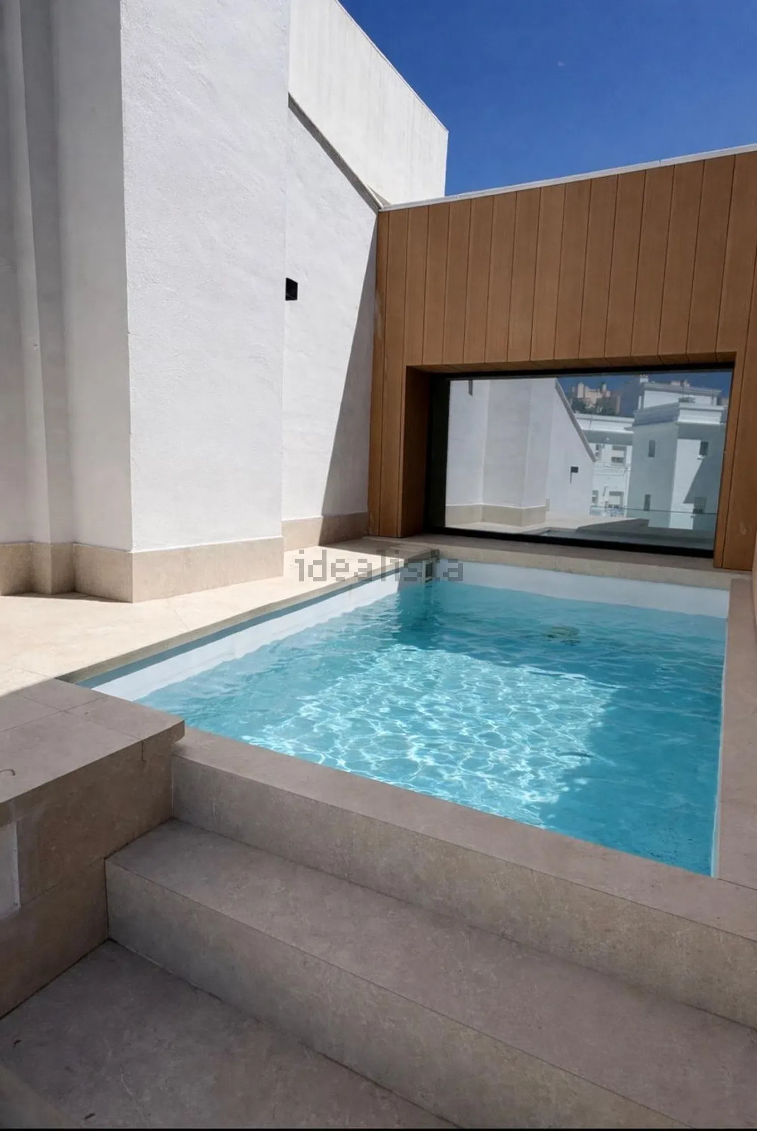 Flat / apartment in Avenida de la Marina, Zona Bahía Blanca, Cádiz