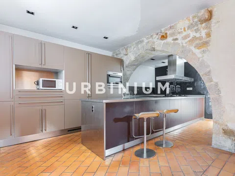 Flat / apartment in Barri Vell, Girona