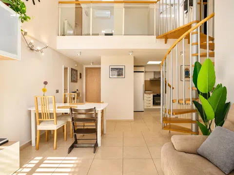 Duplex in Calle de la Rutlla, Eixample, Girona