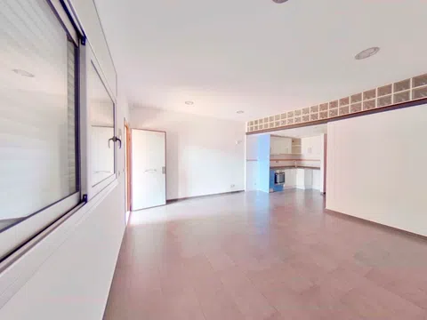 Flat / apartment in Montjuïc, Girona