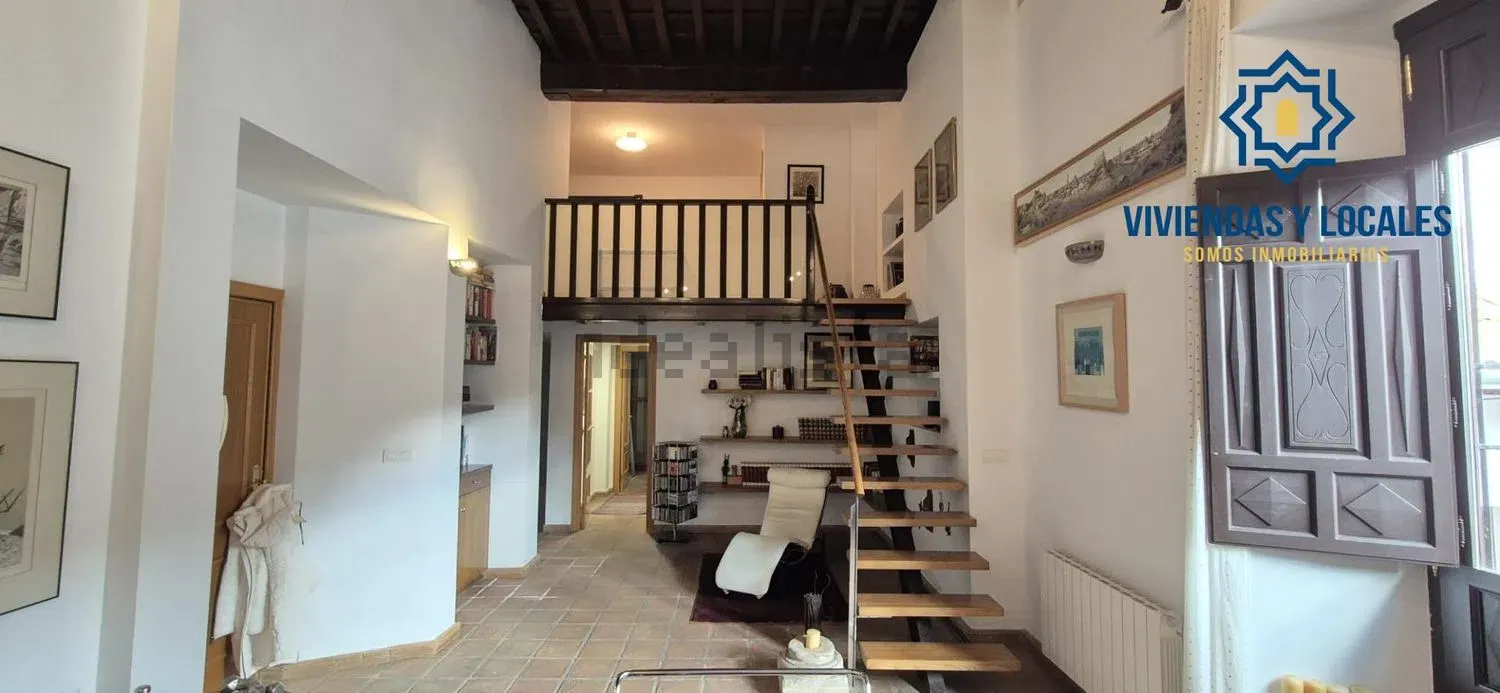 Duplex in Calle Horno del Vidrio, Albaicín, Granada