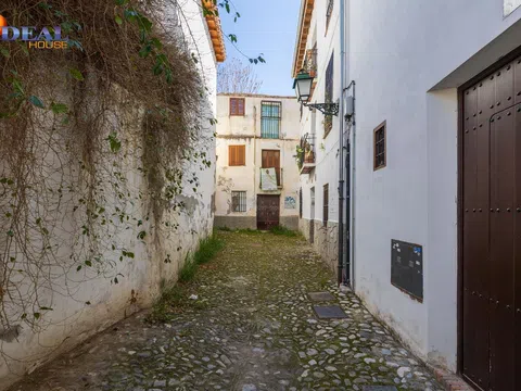 Property in Albaicin