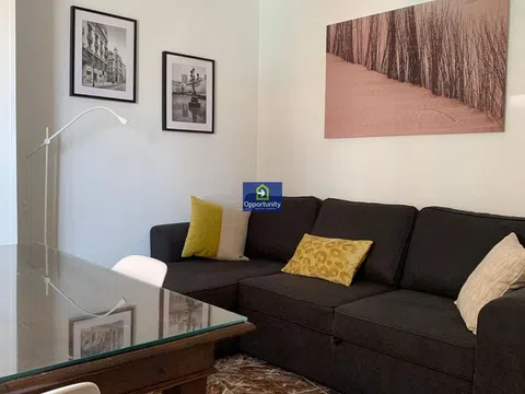 Flat / apartment in Gran Capitán, Granada