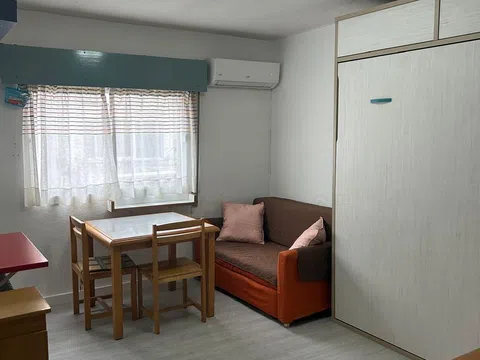 Studio in Calle Almona de San Juan de Dios, 20, Gran Vía, Granada