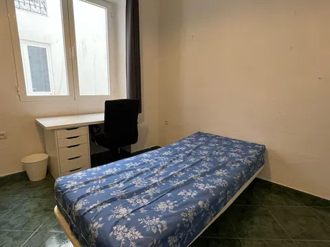 Flat / apartment in Mano de hierro, Gran Capitán, Granada
