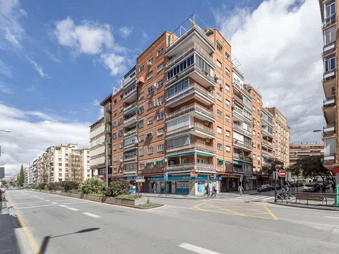 Flat / apartment in Calle Martínez de la Rosa, 18, Ronda - Arabial, Granada