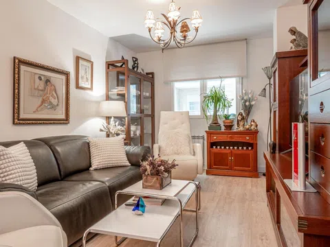 Flat / apartment in Calle José Recuerda, Ronda - Arabial, Granada
