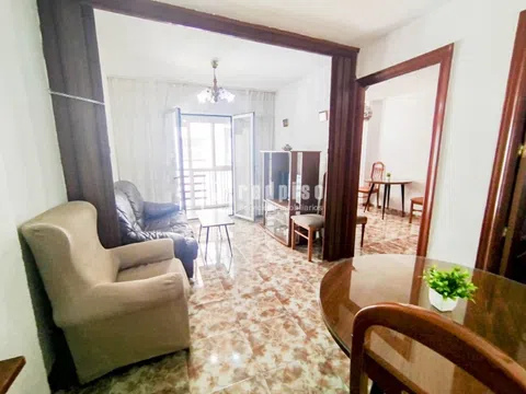 Flat / apartment in Calle Cañaveral, Ronda - Arabial, Granada