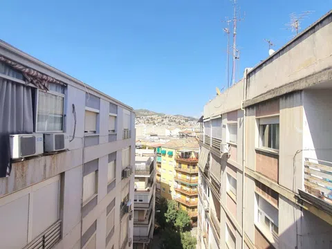 Flat / apartment in Calle Pedro Antonio de Alarcón, Ronda - Arabial, Granada