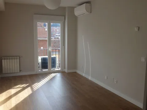 Flat / apartment in Calle de Juan Duque, 12, Imperial, Madrid