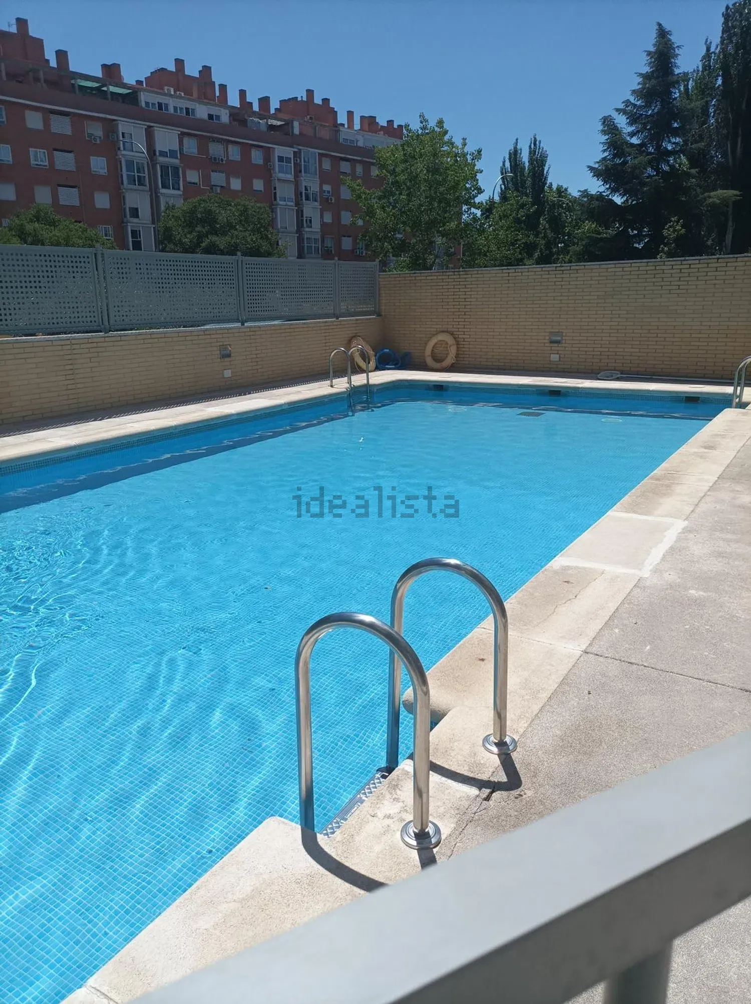Flat / apartment in Calle Alaró, Timón, Madrid