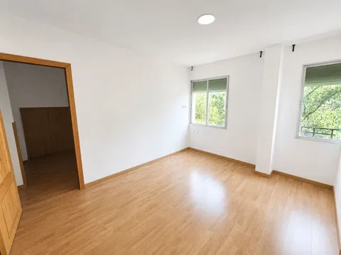 Flat / apartment in Calle de Alejandro Sánchez, Opañel, Madrid