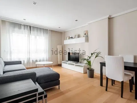 Flat / apartment in Calle de Ponzano, Nuevos Ministerios-Ríos Rosas, Madrid