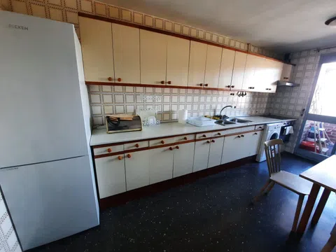 Flat / apartment in Calle Antonio Calvo, 11, San Pascual, Madrid