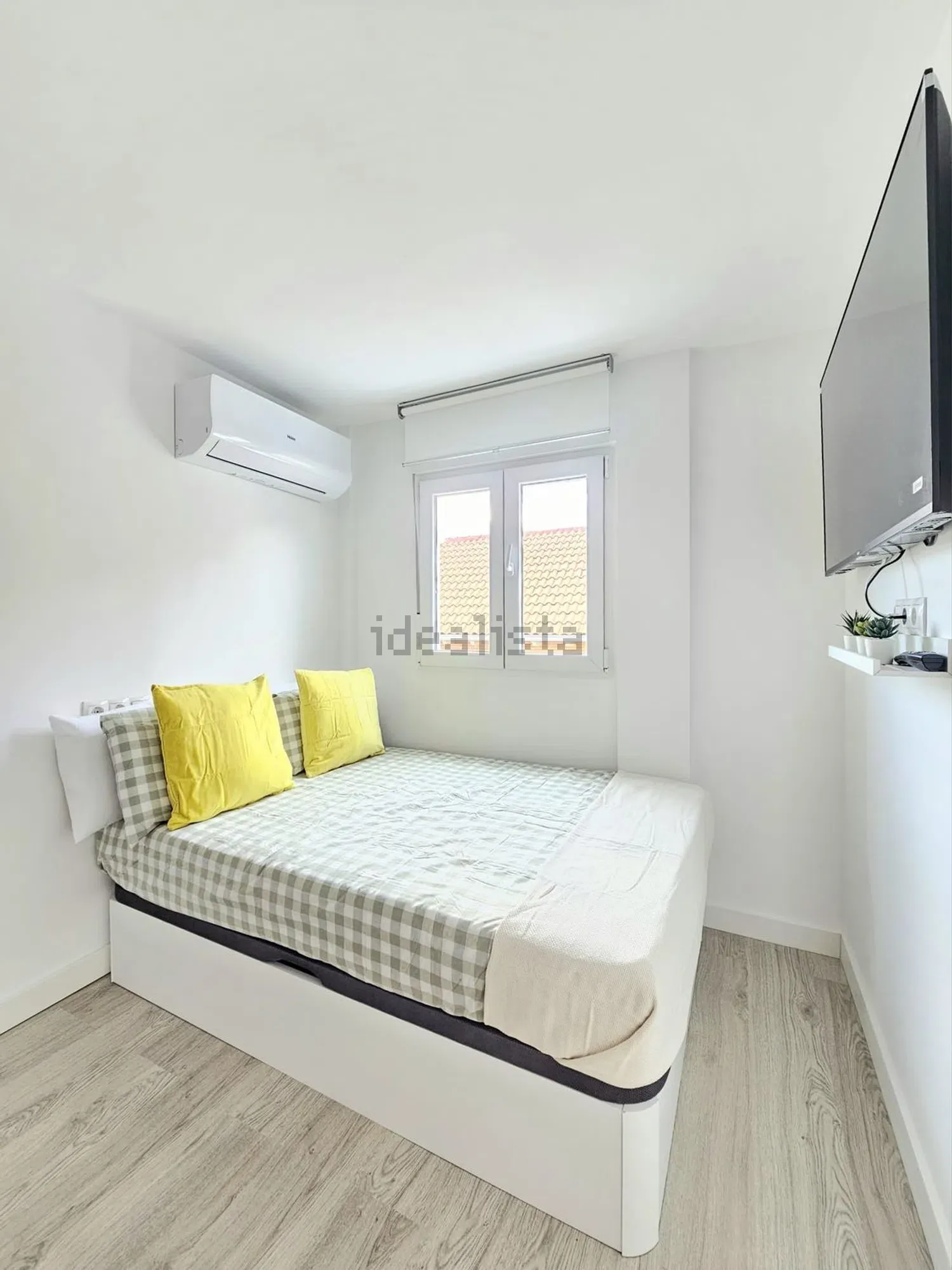 Studio in Calle Cerrillo, Tres Olivos - Valverde, Madrid
