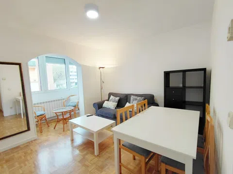 Flat / apartment in Calle de Ángel Múgica, 11, Tres Olivos - Valverde, Madrid