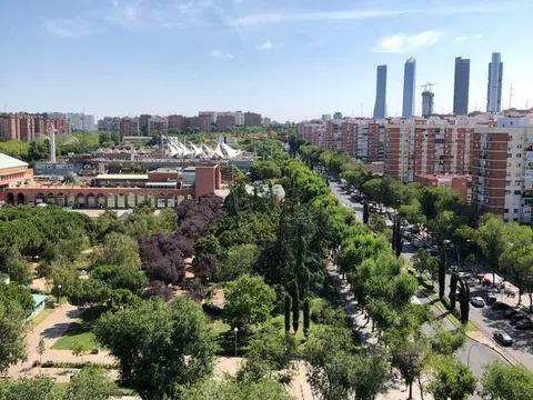 Flat / apartment in Avenida de Betanzos, 55, Pilar, Madrid