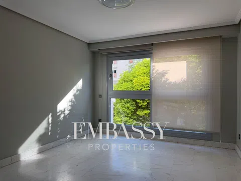 Flat / apartment in Calle del Monasterio de Samos, Montecarmelo, Madrid