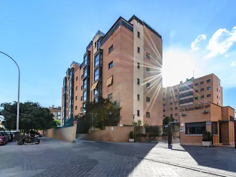 Penthouse in Calle de Vicente Blasco Ibáñez, 19, Sanchinarro, Madrid