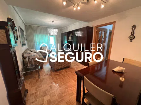 Flat / apartment in Calle de Luis Buitrago, Pinar del Rey, Madrid
