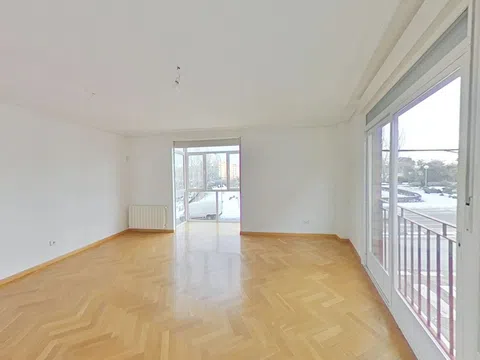 Flat / apartment in Campamento, Madrid