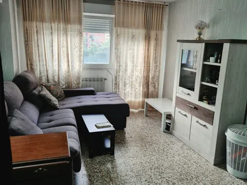 Flat / apartment in Calle de Cullera, 15, Lucero, Madrid