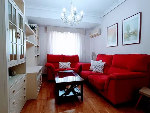 Flat / apartment in Calle de San Claudio, Palomeras sureste, Madrid