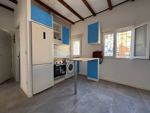 Flat / apartment in Monte Perdido, Palomeras Bajas, Madrid