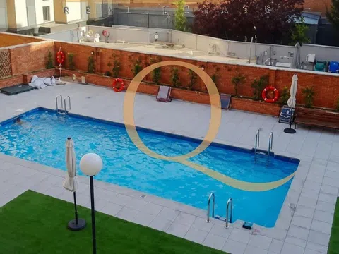 Flat / apartment in Calle de Valderribas, Adelfas, Madrid